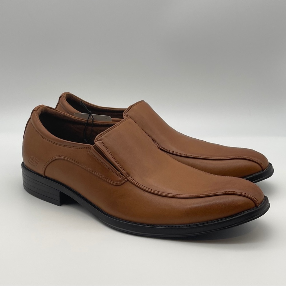 Skechers COG Caswell Slip On - Memory Foam